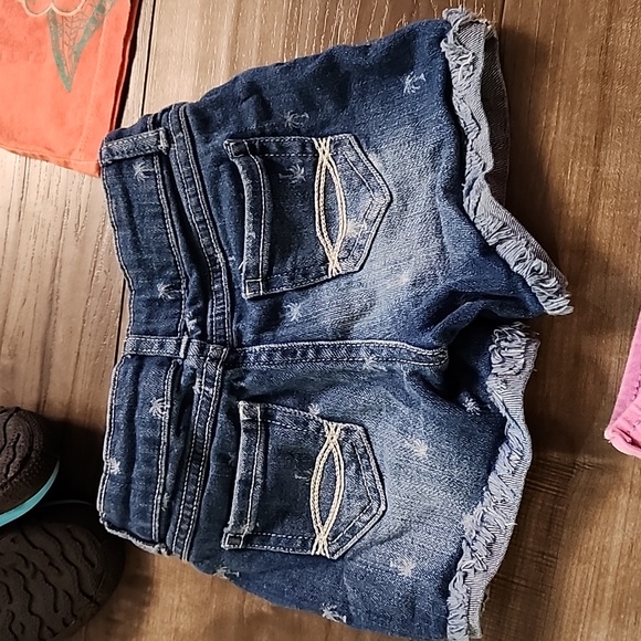 *4 Year Old Summer Lot* - Picture 6 of 11